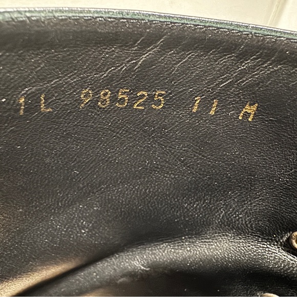 Stuart Weitzman Sondra Pearl Bootie Black Size 11M - Picture 15 of 16